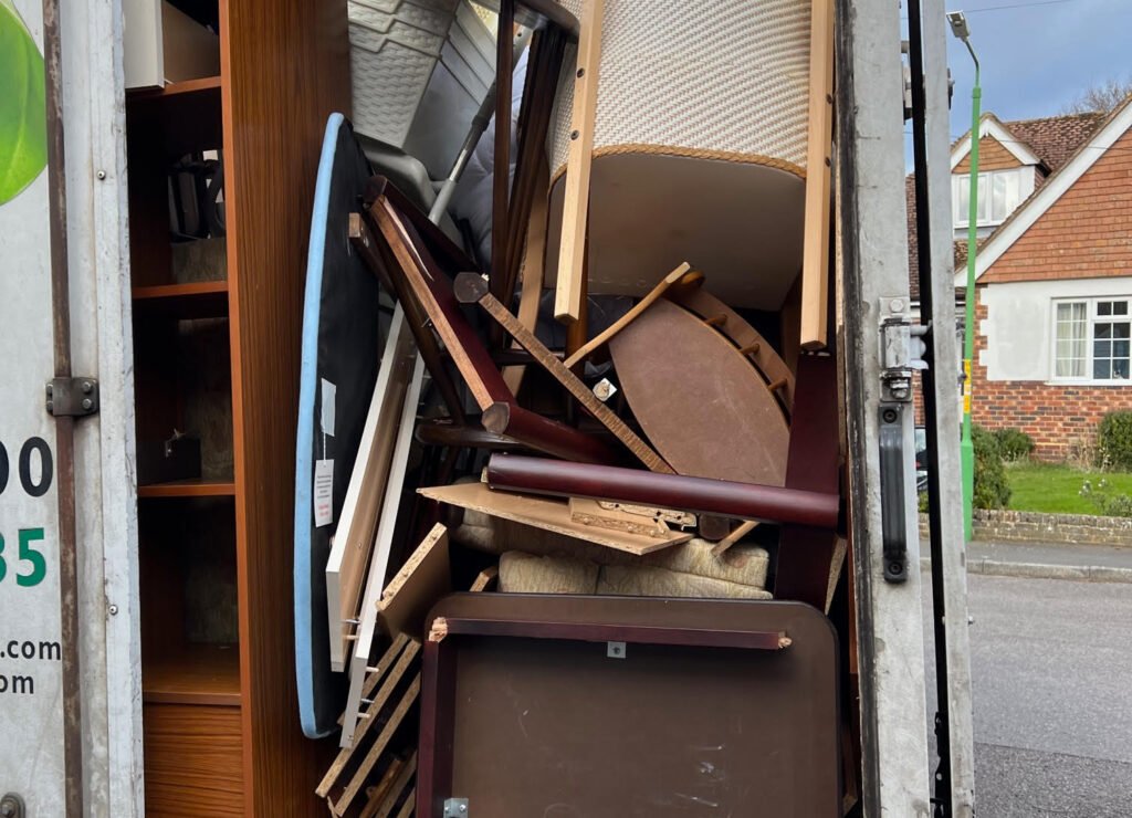House Clearance in Kent: Your Ultimate Guide to Stress-Free Rubbish Removal
