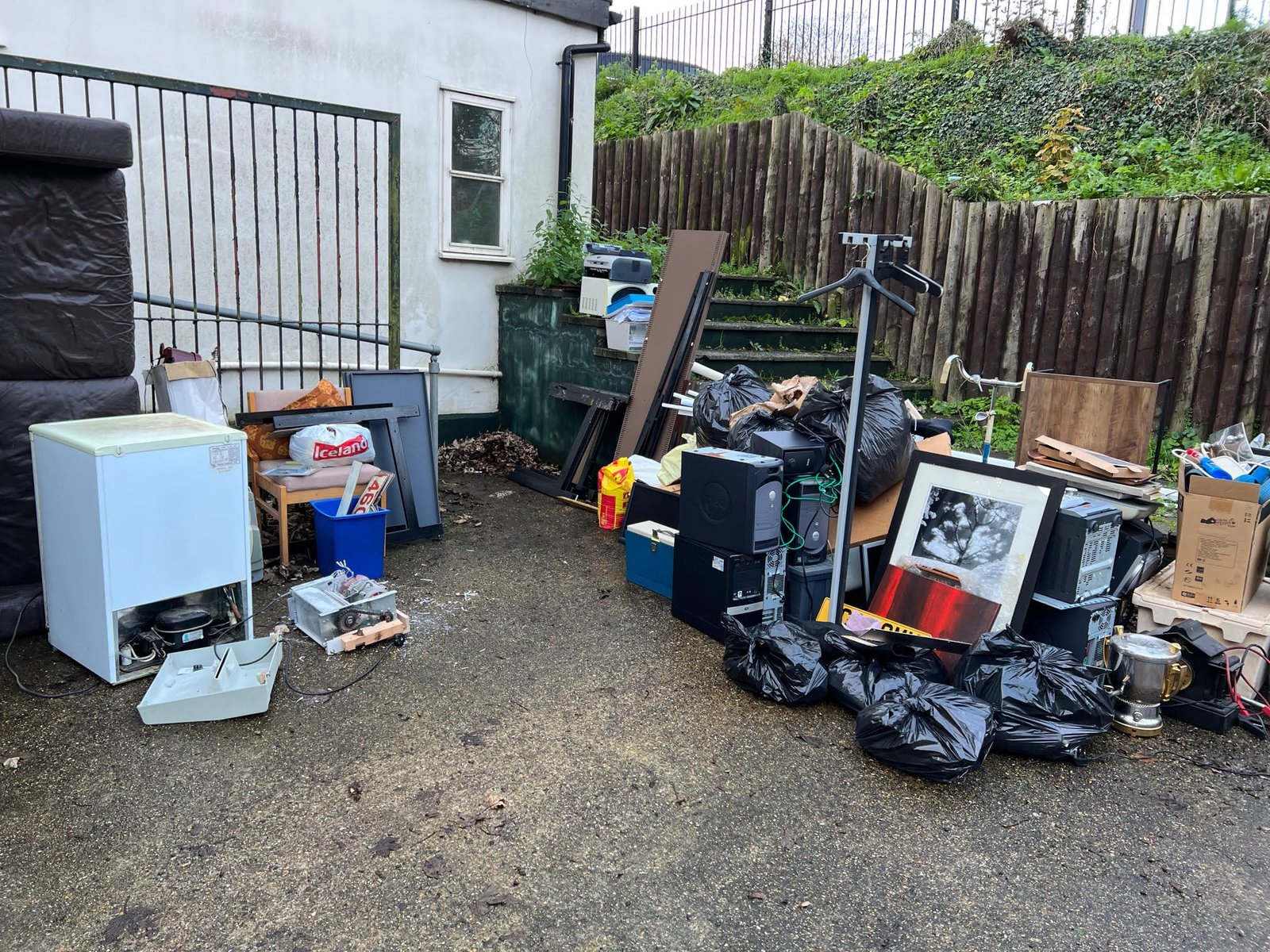 House Clearance In welling